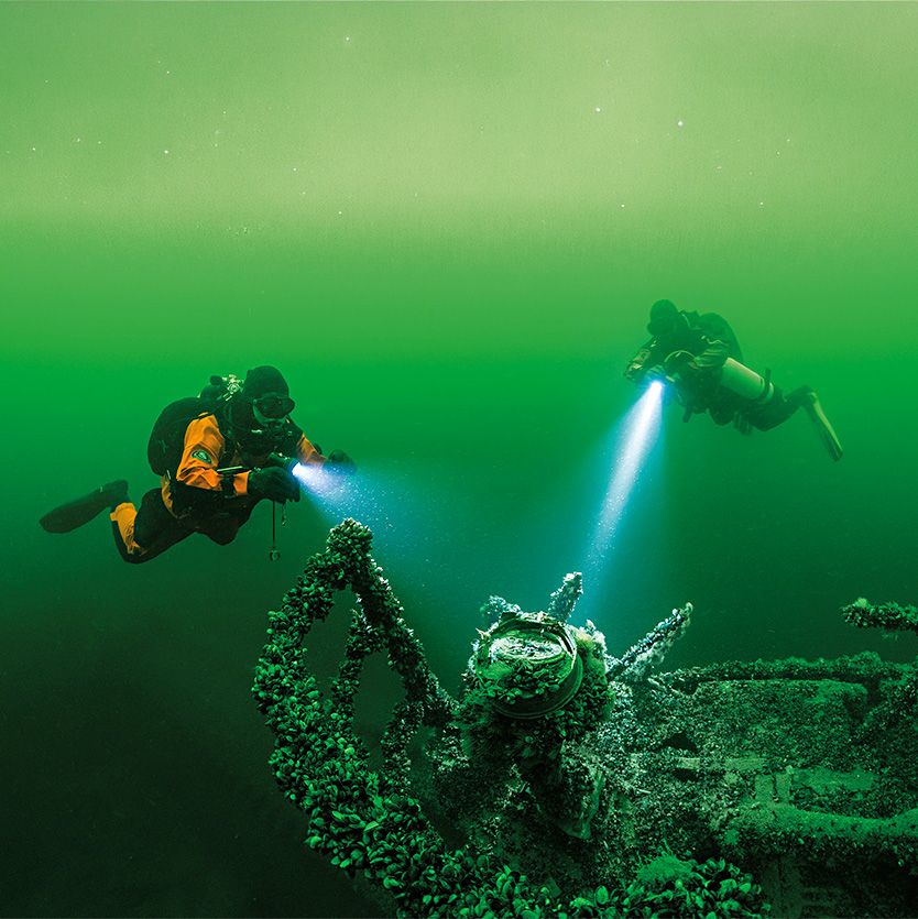 Drysuits & diving suits - Diving