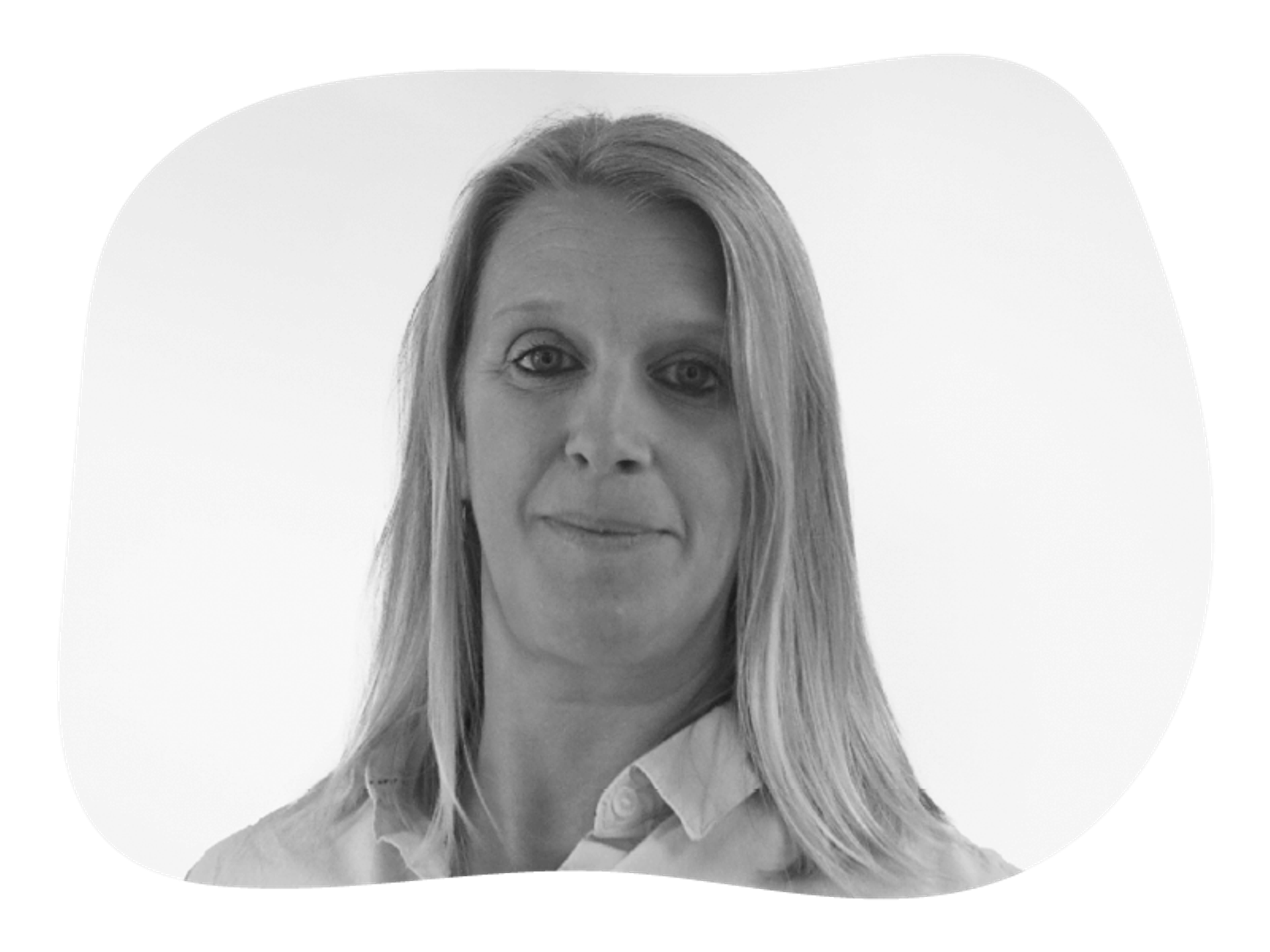 Head shot of Clare Enstone