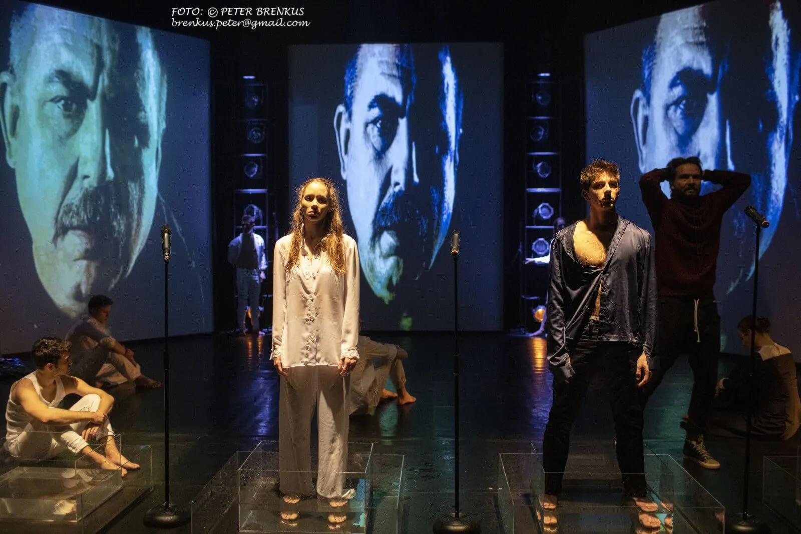 Romeo + Juliet - Image 2