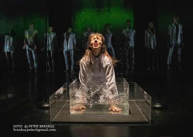 Romeo + Juliet - Image 1