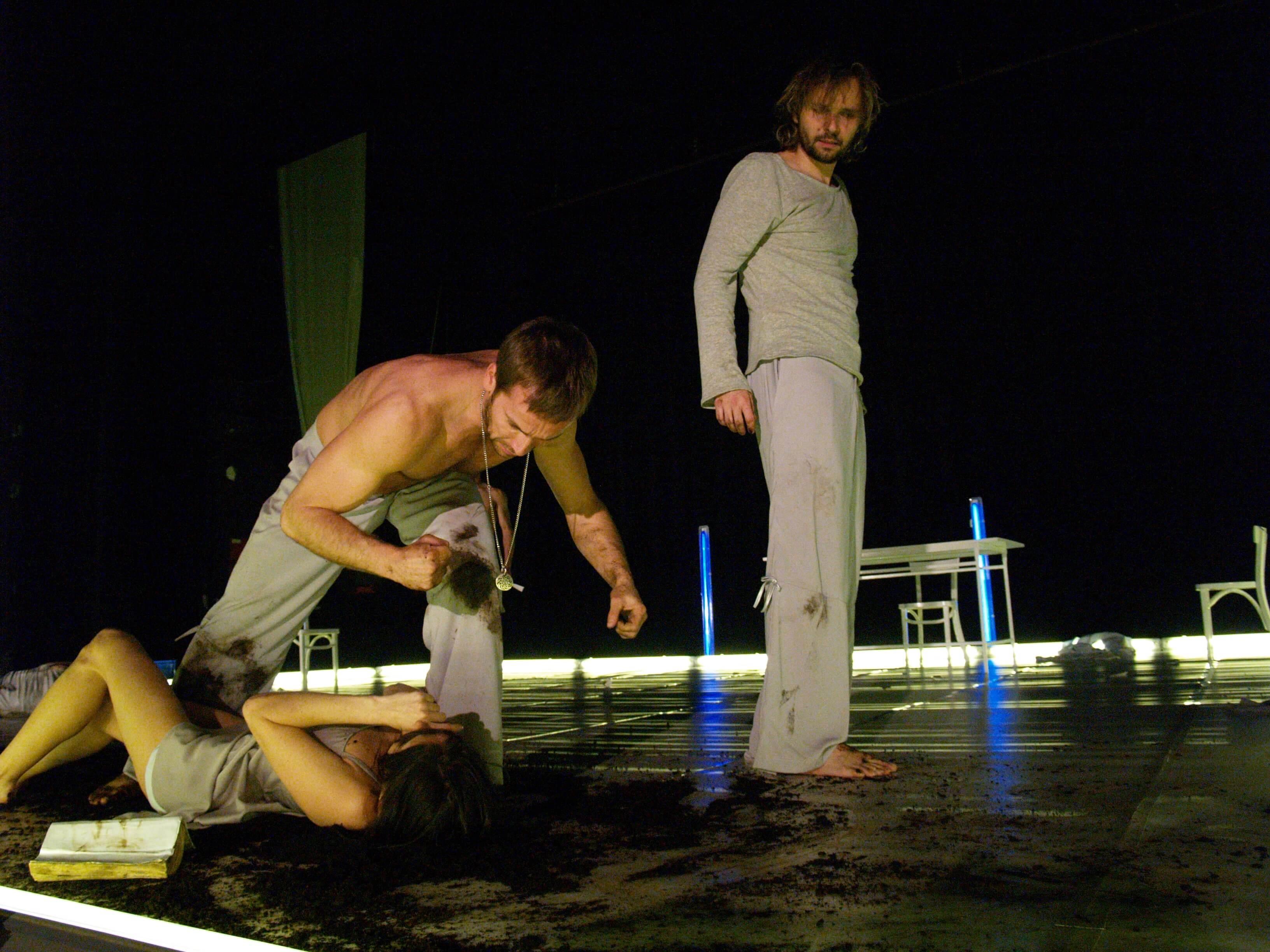 I shall spit on Your graves - Image 11