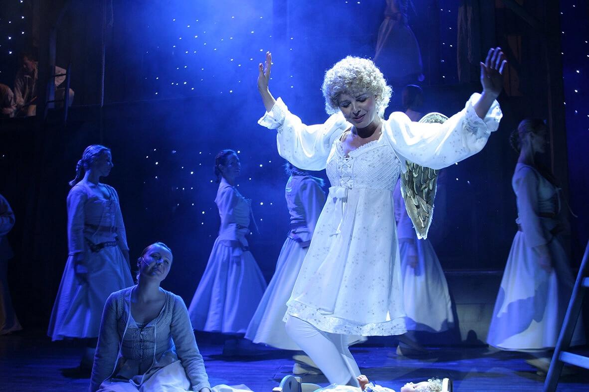 Painted on the glass - Image 9