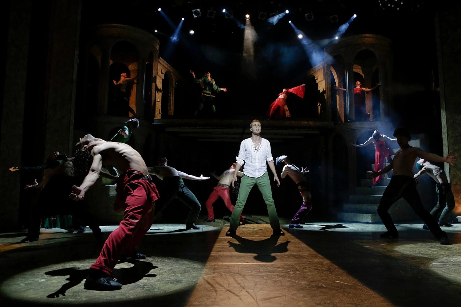 Romeo & Juliet - Image 10