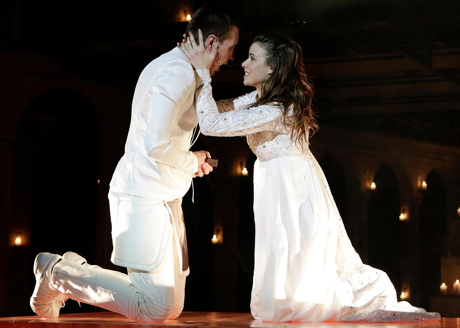 Romeo & Juliet - Image 9