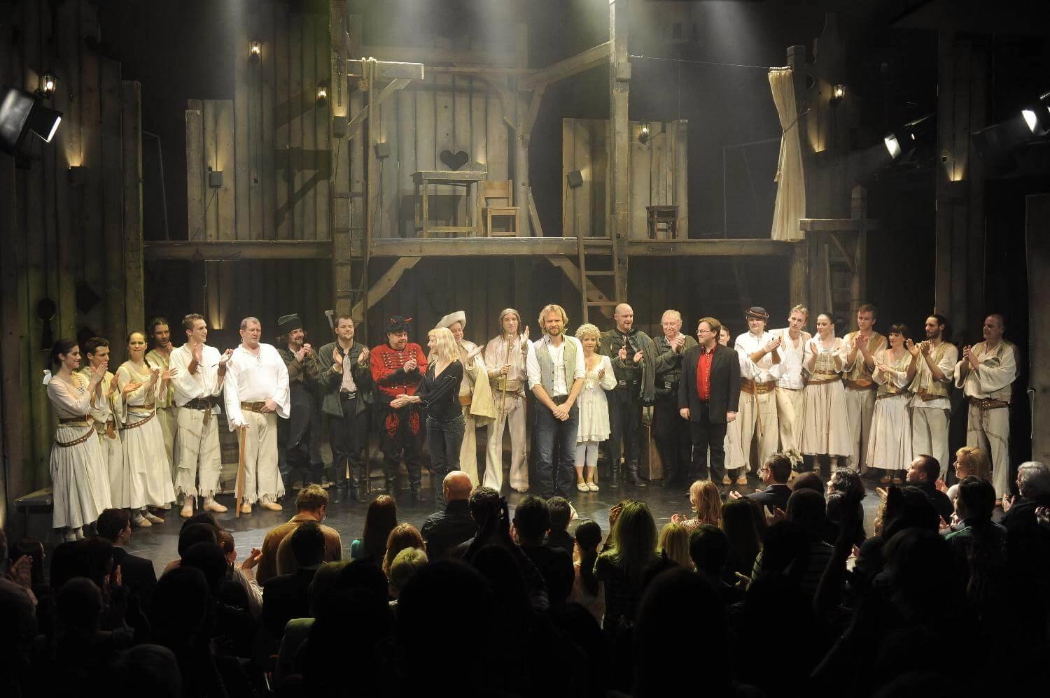 Painted on the glass - Image 4