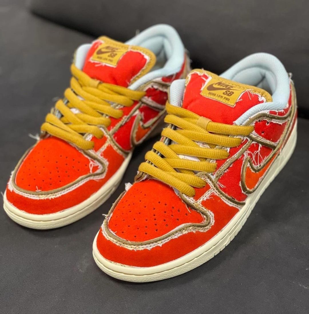 Nike SB Dunk "City of Style"