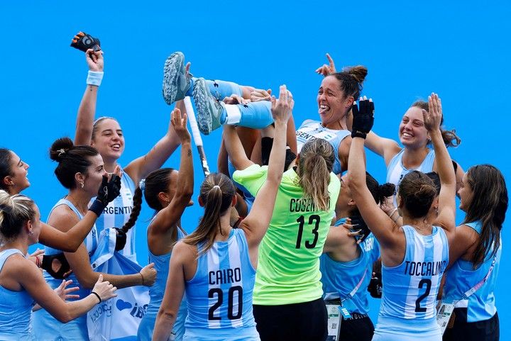 Leonas. x Bronce