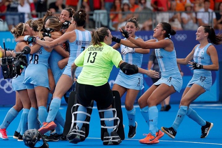 Leonas. x Bronce