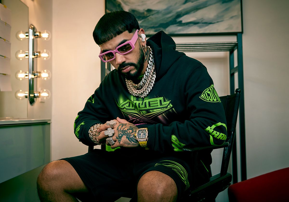 Anuel AA y Reebok