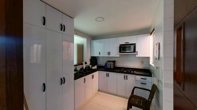 C.R. El Bosque Apto 801 - 2