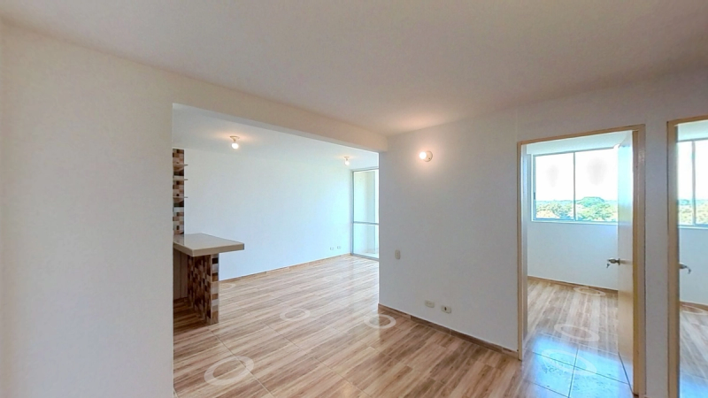 C.R. Azalea Apto 704 - 3