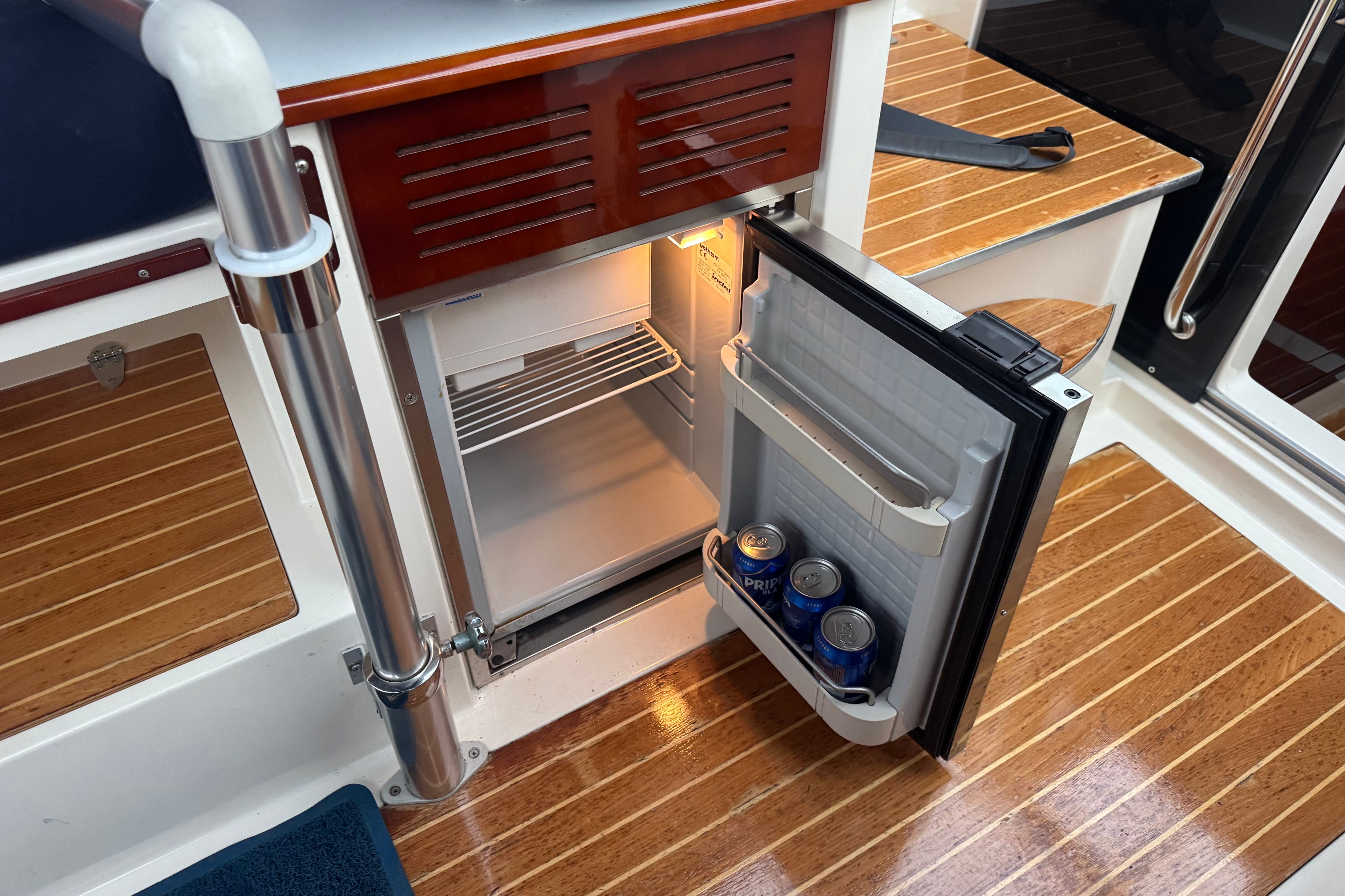 Aquador 23 DC