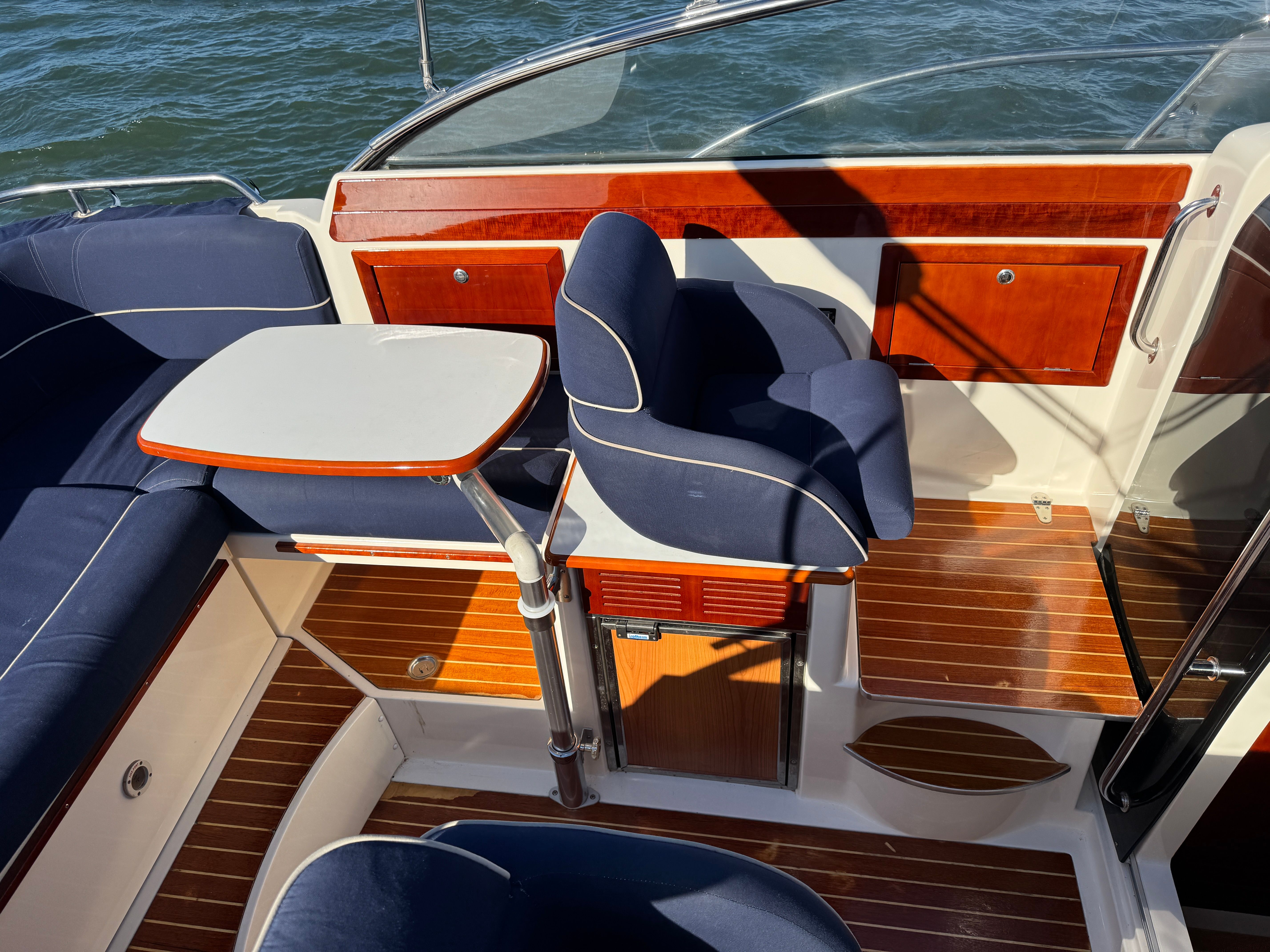 Aquador 23 DC