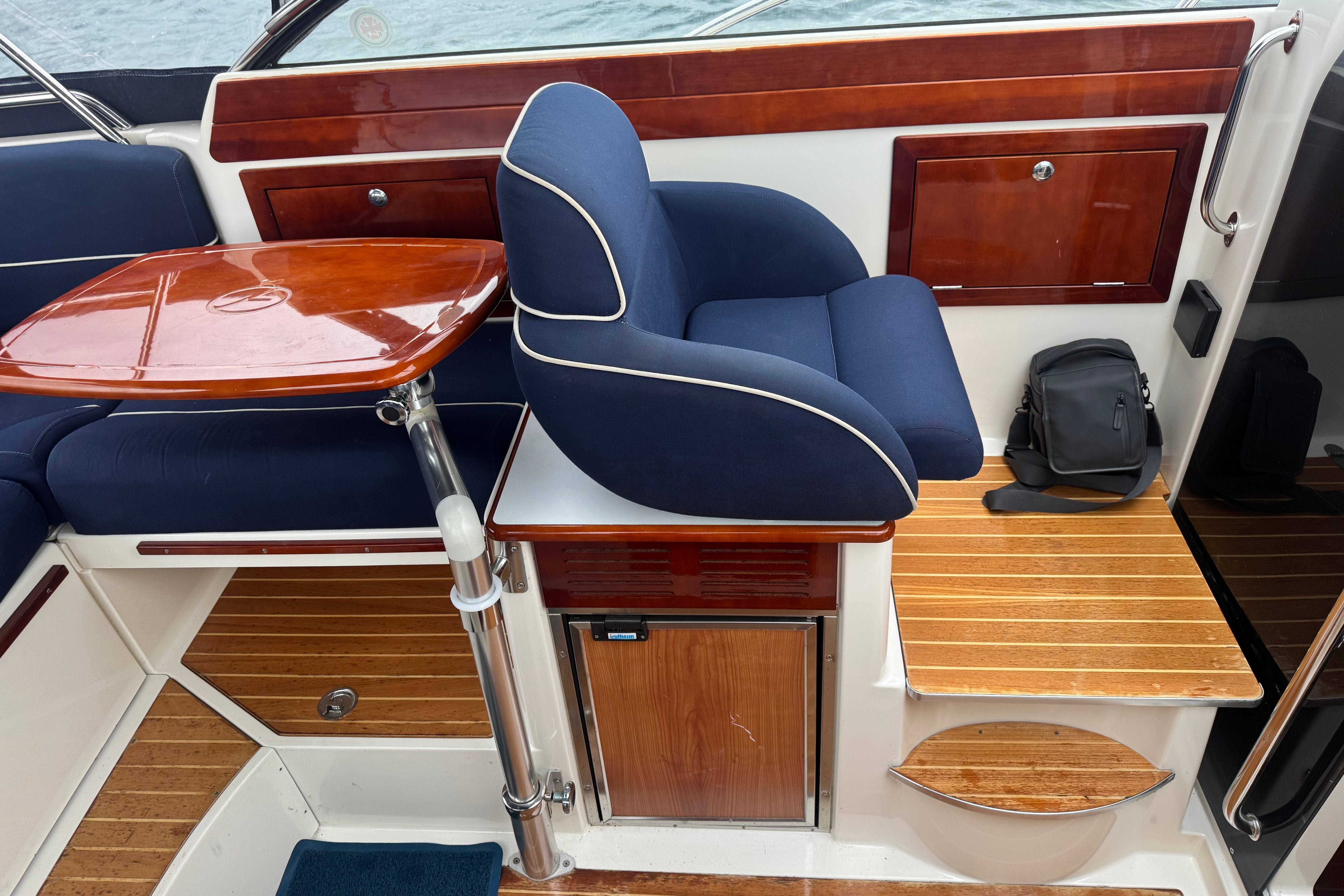 Aquador 23 DC