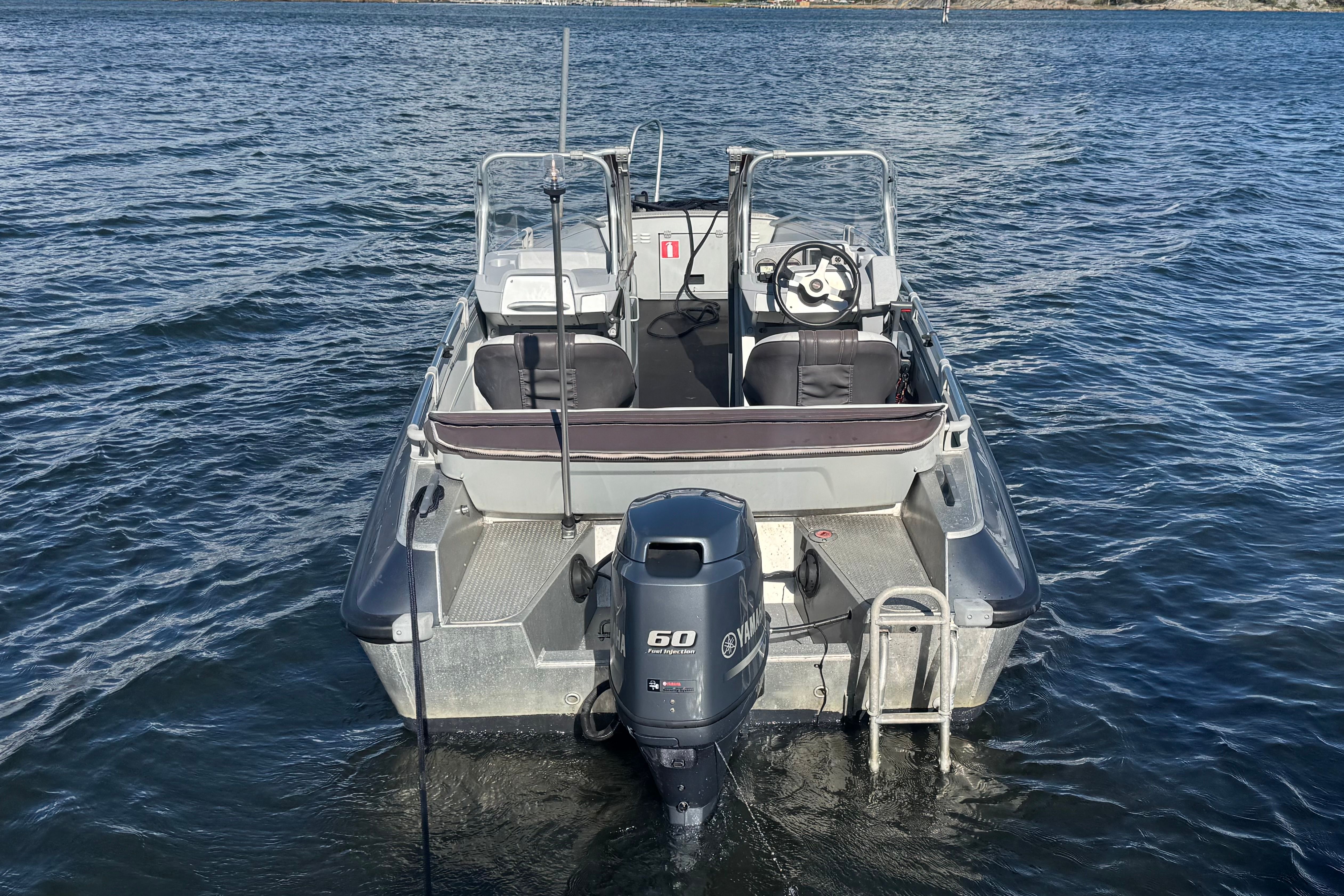 Buster Lx