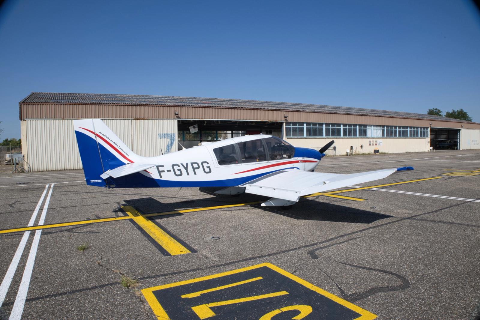 Robin DR400 F-GYPG des Ailes Lyonnaises