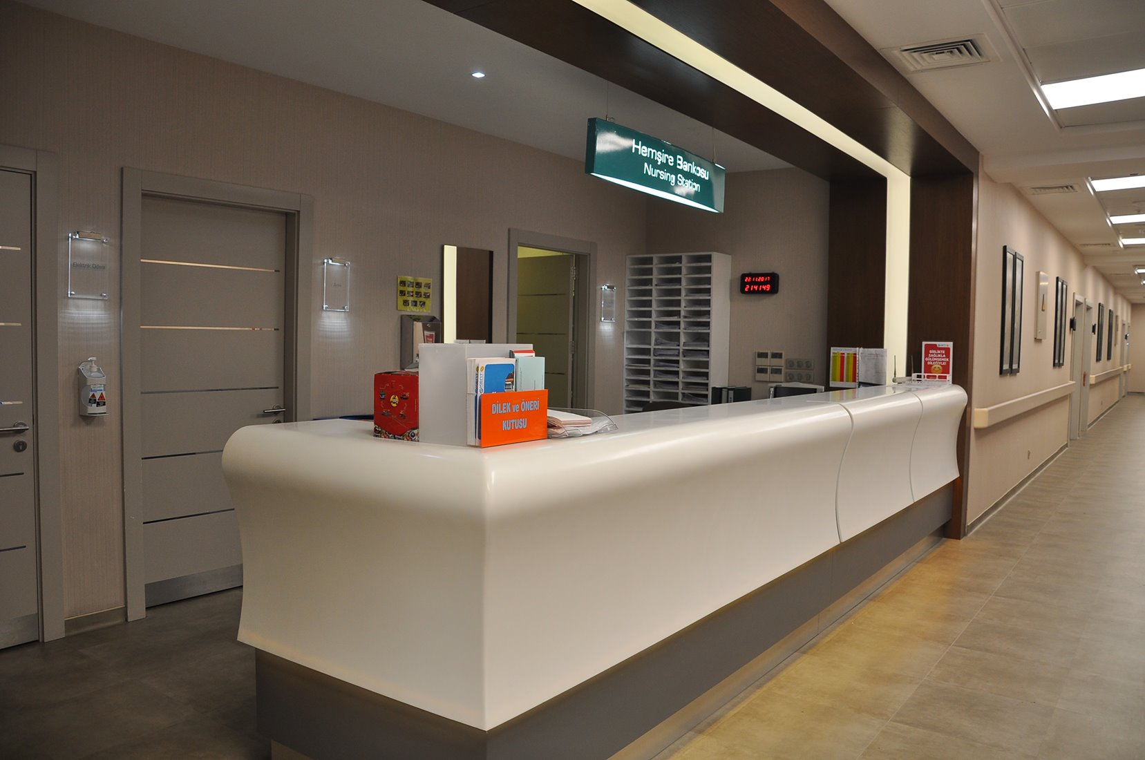 Solid Surface for Commercial Spaces