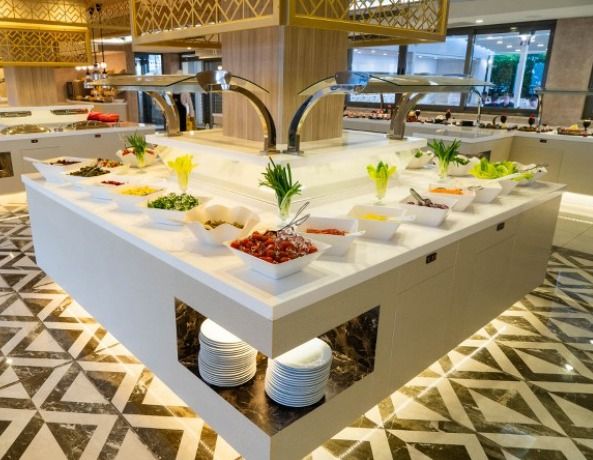 Otel ve Turistik Tesisler — 16