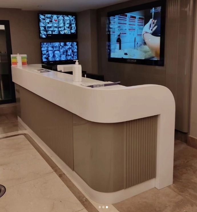 Karşılama Bankoları — 8