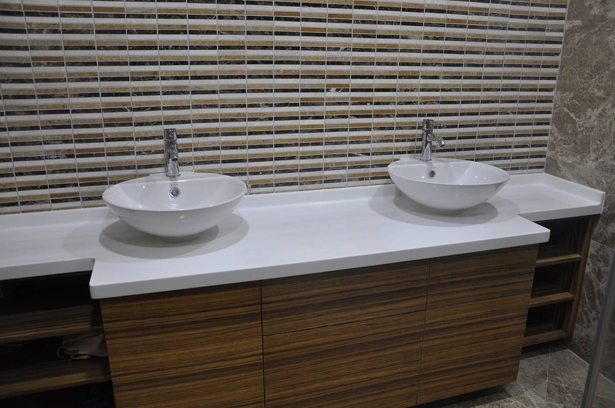Bathroom — 9