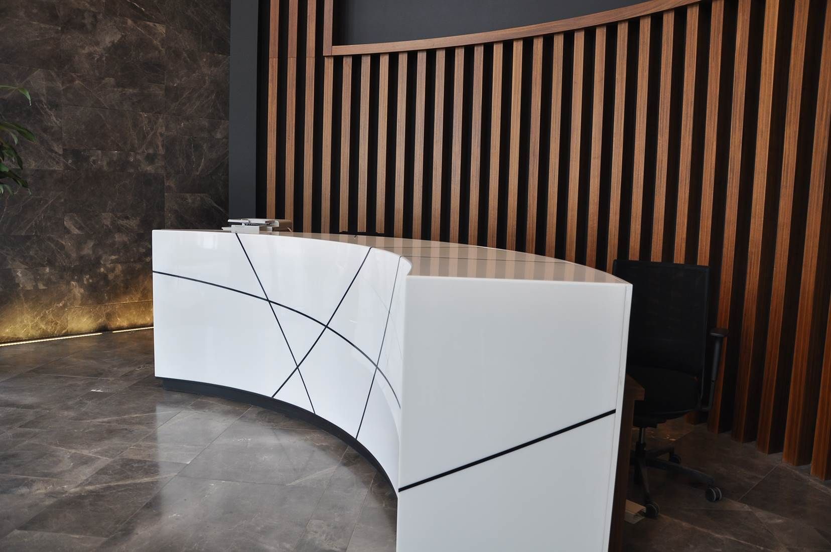 Reception Desks — 4