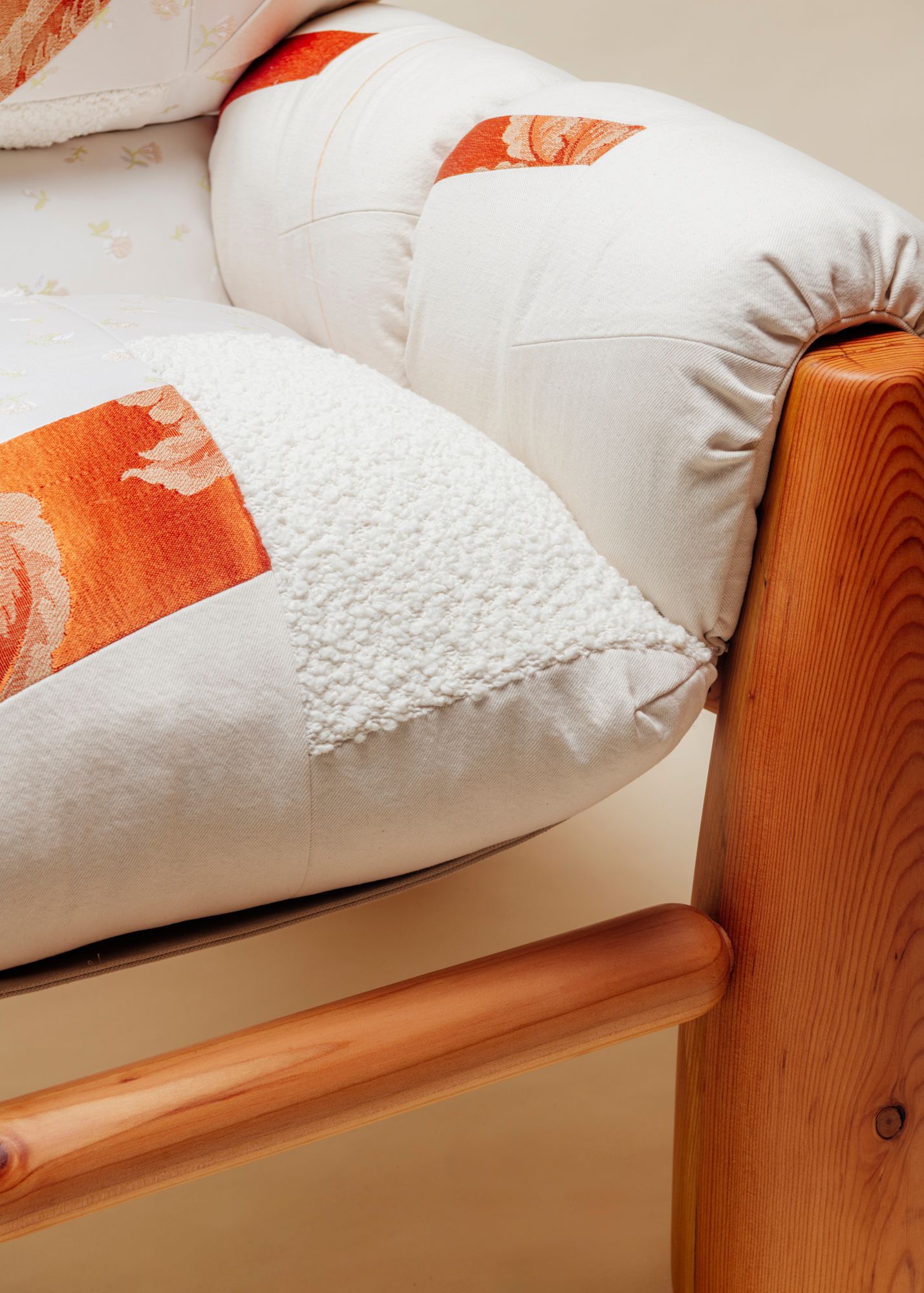 detail of heirloom big bell chair 