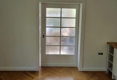 Türen- & Fenstermontage