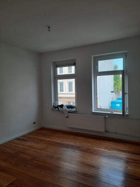 Malerarbeiten im Wohnzimmer