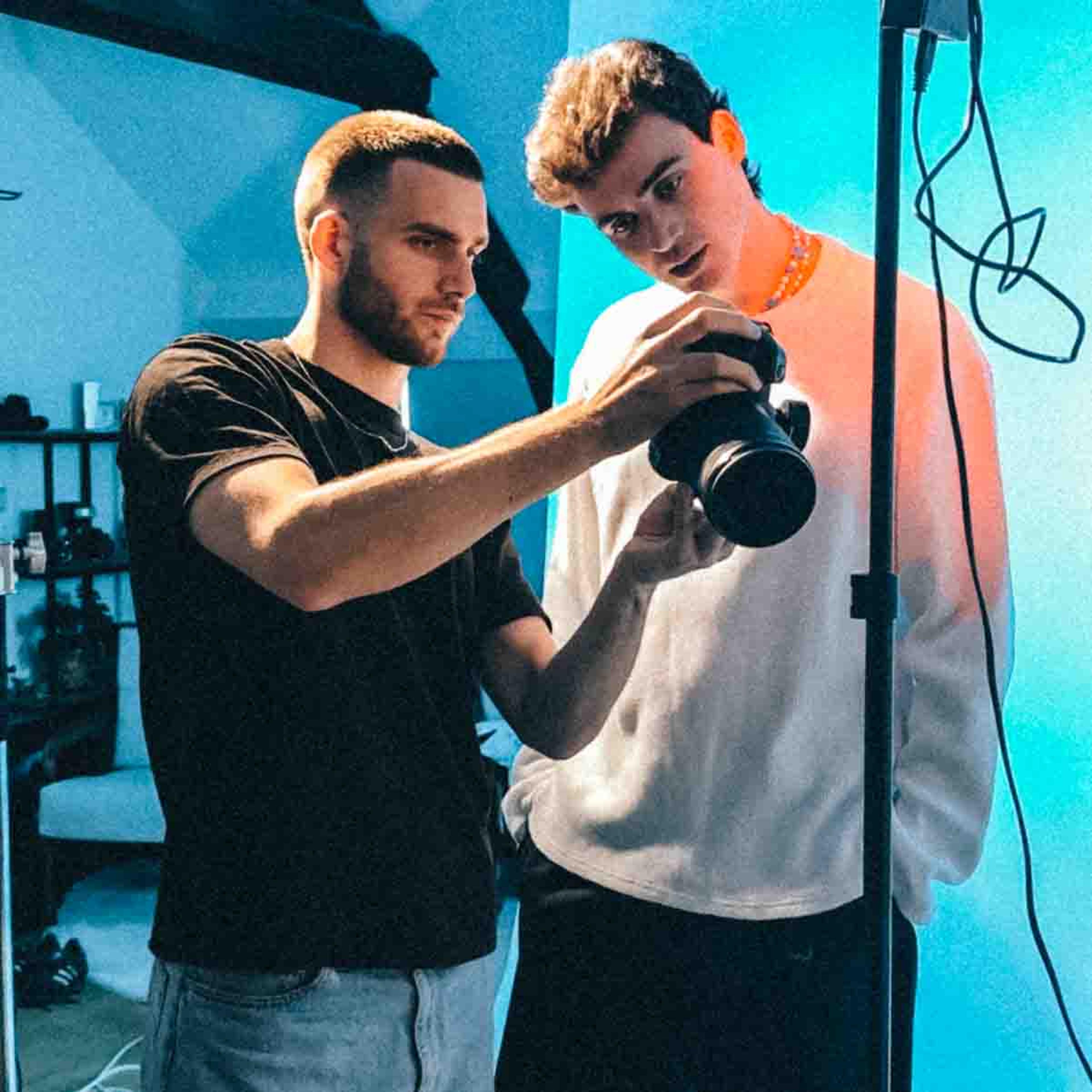 Henri PFR - up in the sky bts shooting