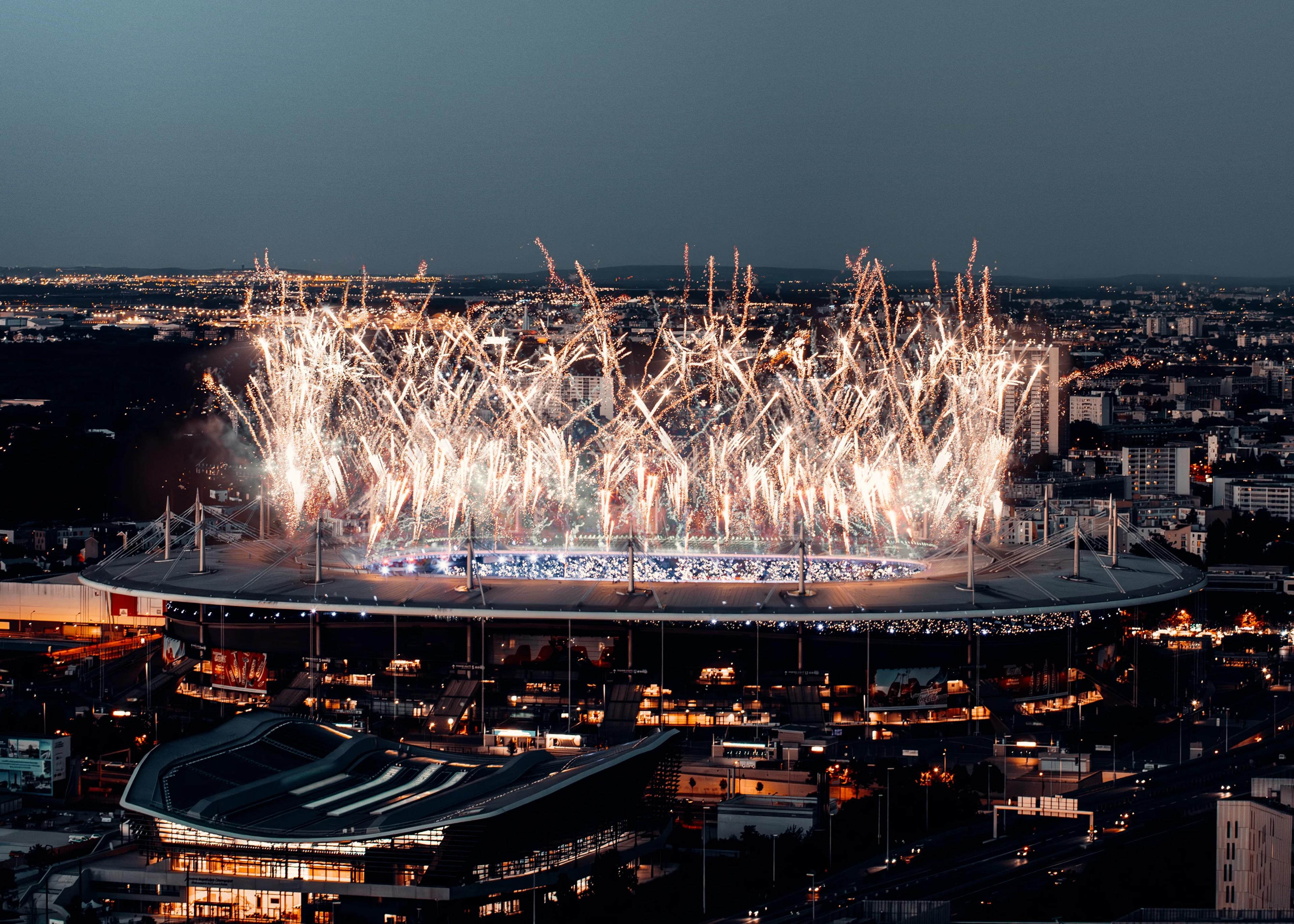 DJ SNAKE - stade de france the final show outside wide angle