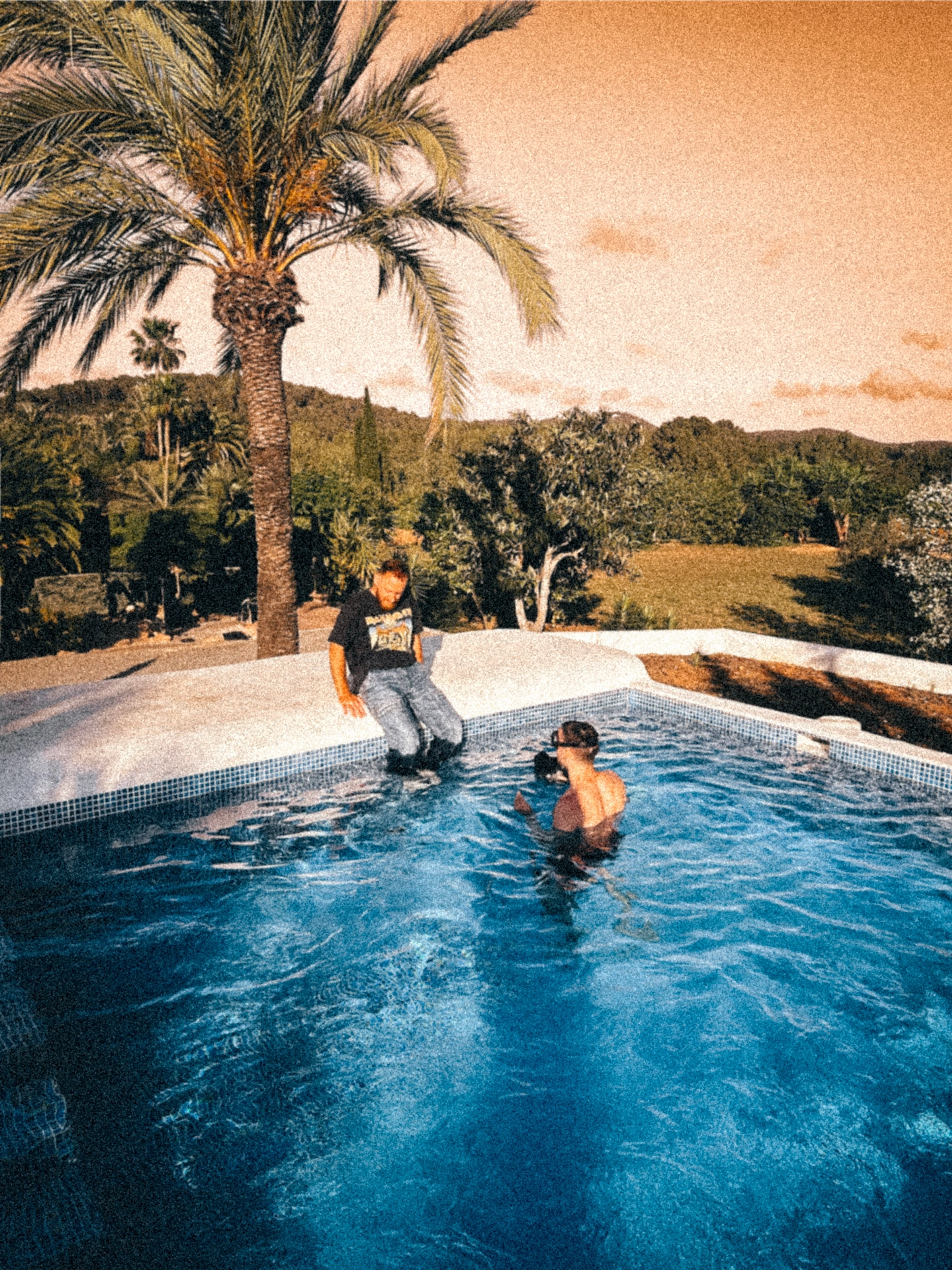 DJ Snake - Single cover shooting photo. backstage