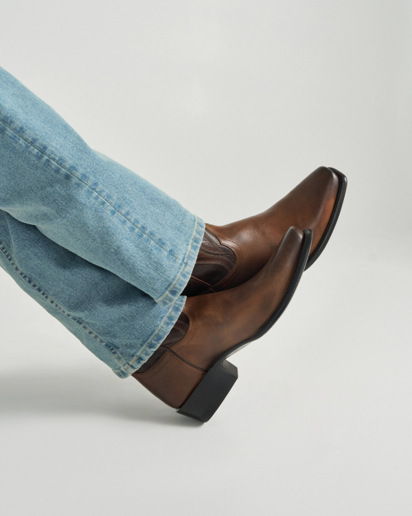View of The Warren - Vintage Tan Cowhide