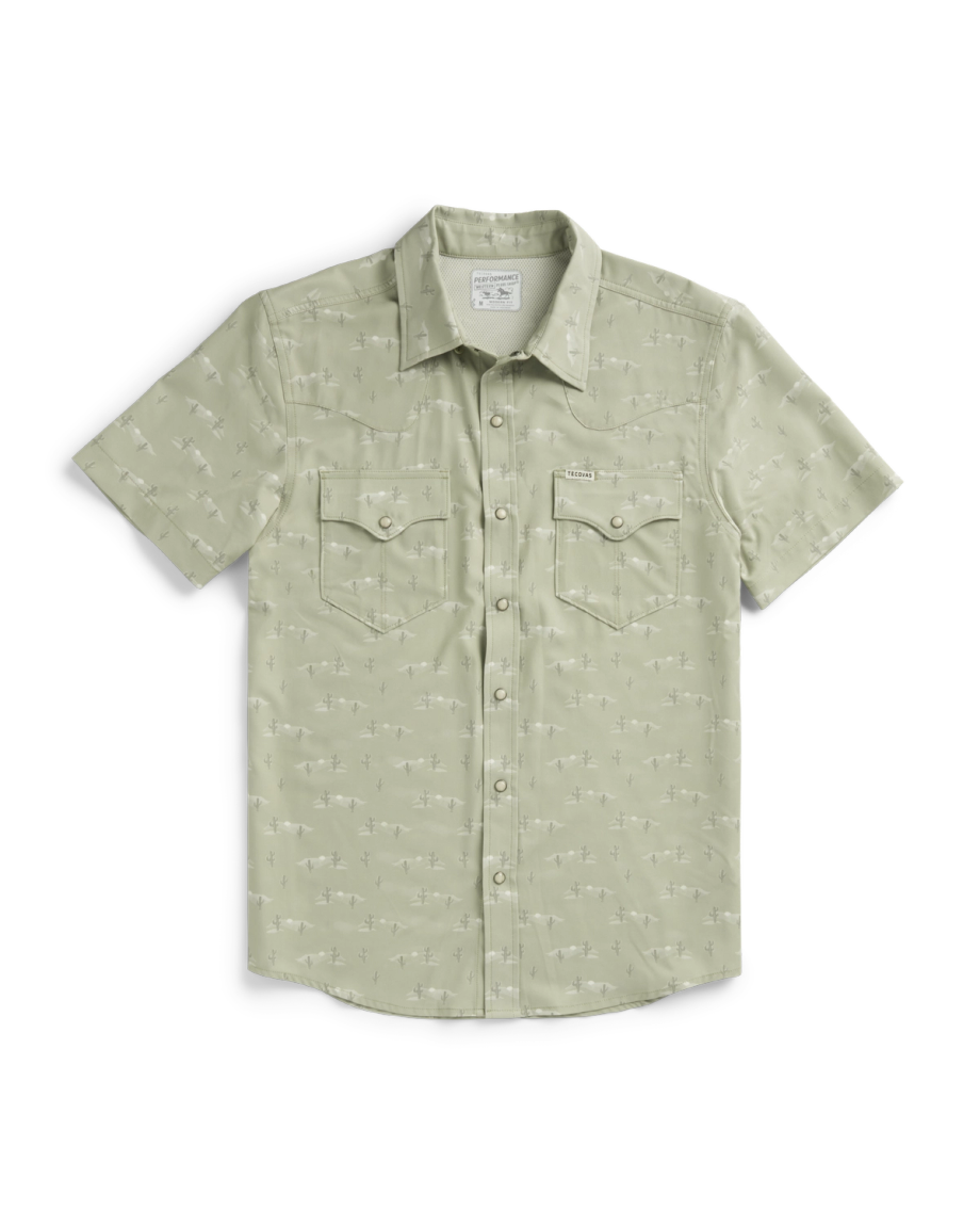 Closeup detail view of Men's Performance Western Short Sleeve Pearl Snap - Desert Sage/Light Sand