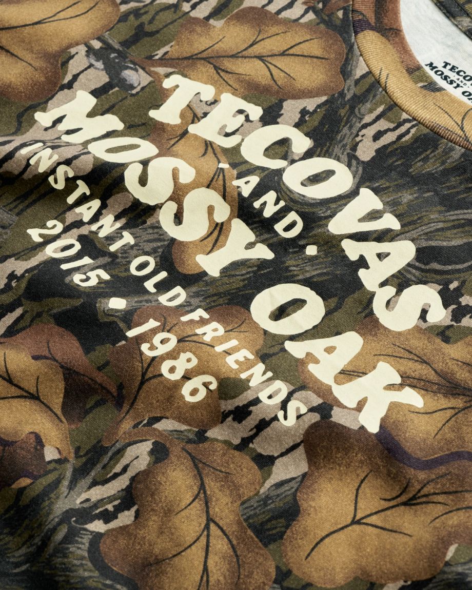 Closeup detail view of Men's Tecovas X Mossy Oak Fall Foliage Tee - Mossy Oak Fall Foliage