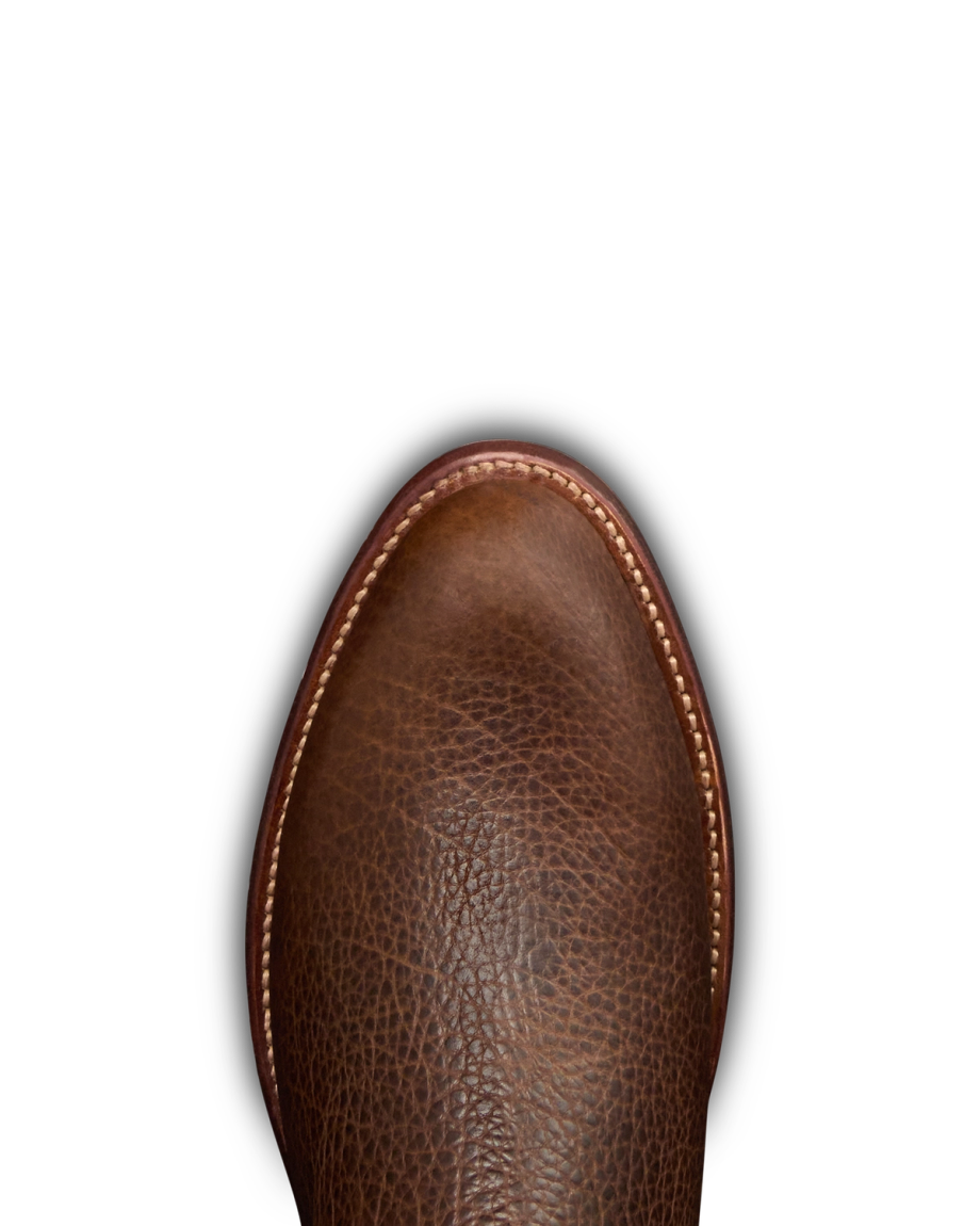 Toe view of The Earl - Tobacco Bison on plain background