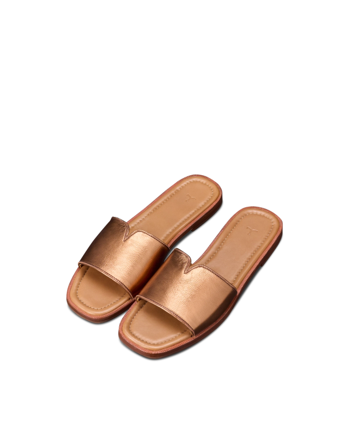 Pair view of The Carmen - Copper on plain background