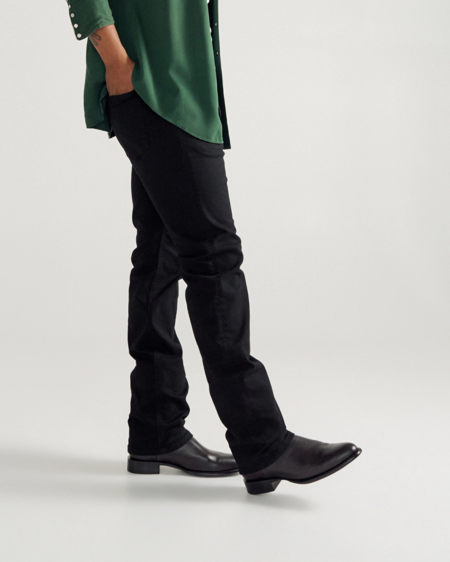 View of The Earl - Black Cherry Cowhide