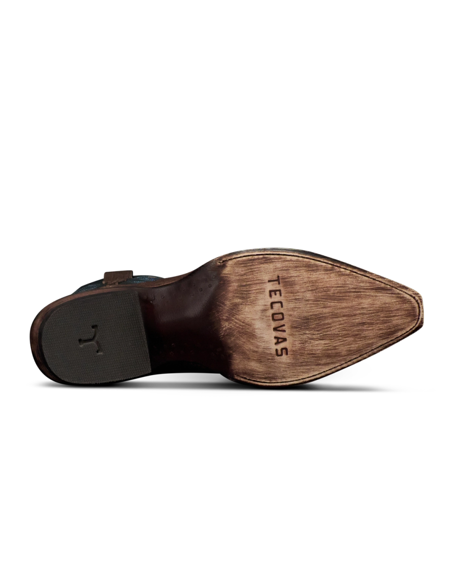 Sole view of The Garrett Eagle - Steel Deerskin on plain background