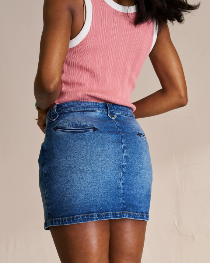 Closeup detail view of Women's Smile Pocket Denim Skirt - Medium