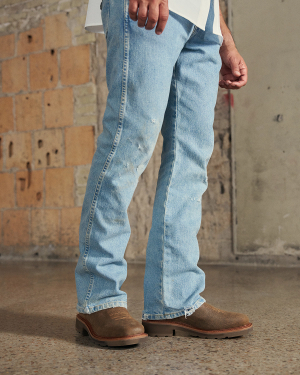Toe view of LongHaul Waterproof Square Soft Toe Work Boot with Temp Control - Earthstone Cowhide on plain background