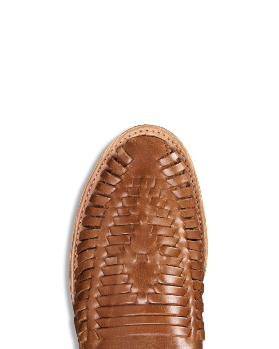 Toe view of The Mateo - Butterscotch Cowhide on plain background