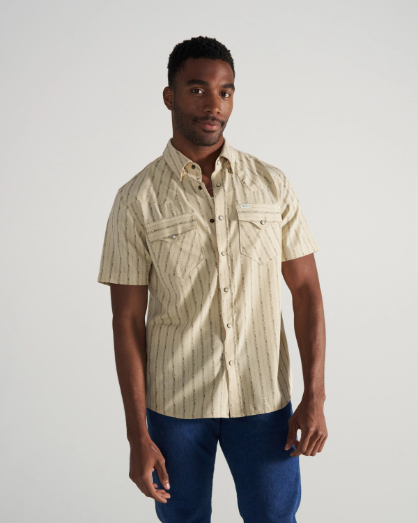 Closeup detail view of Men's Performance Western Short Sleeve Pearl Snap - Sandstone/Multi