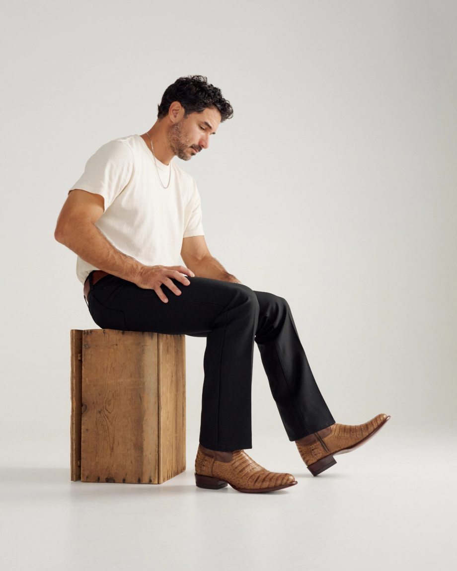 Full view of The Dean - Toffee Caiman on model