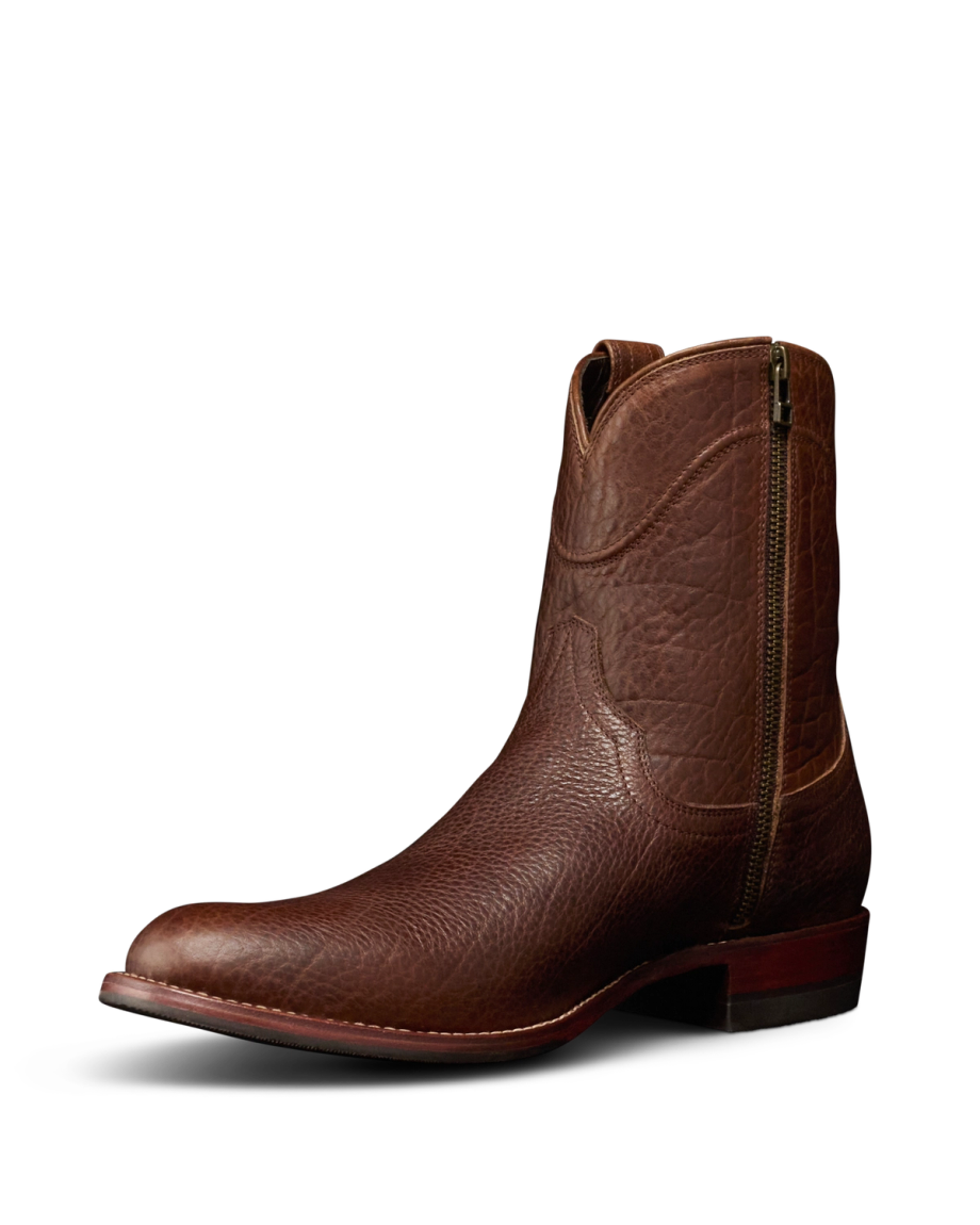 Quarterfront view of The Dean - Tobacco Bison on plain background