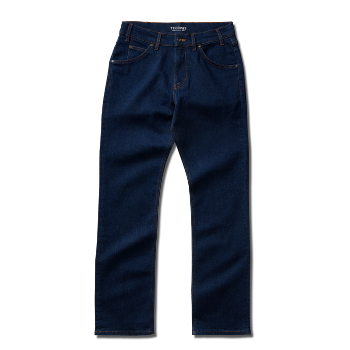 Front view of Men's Rugged Relaxed Jeans - Dark on plain background