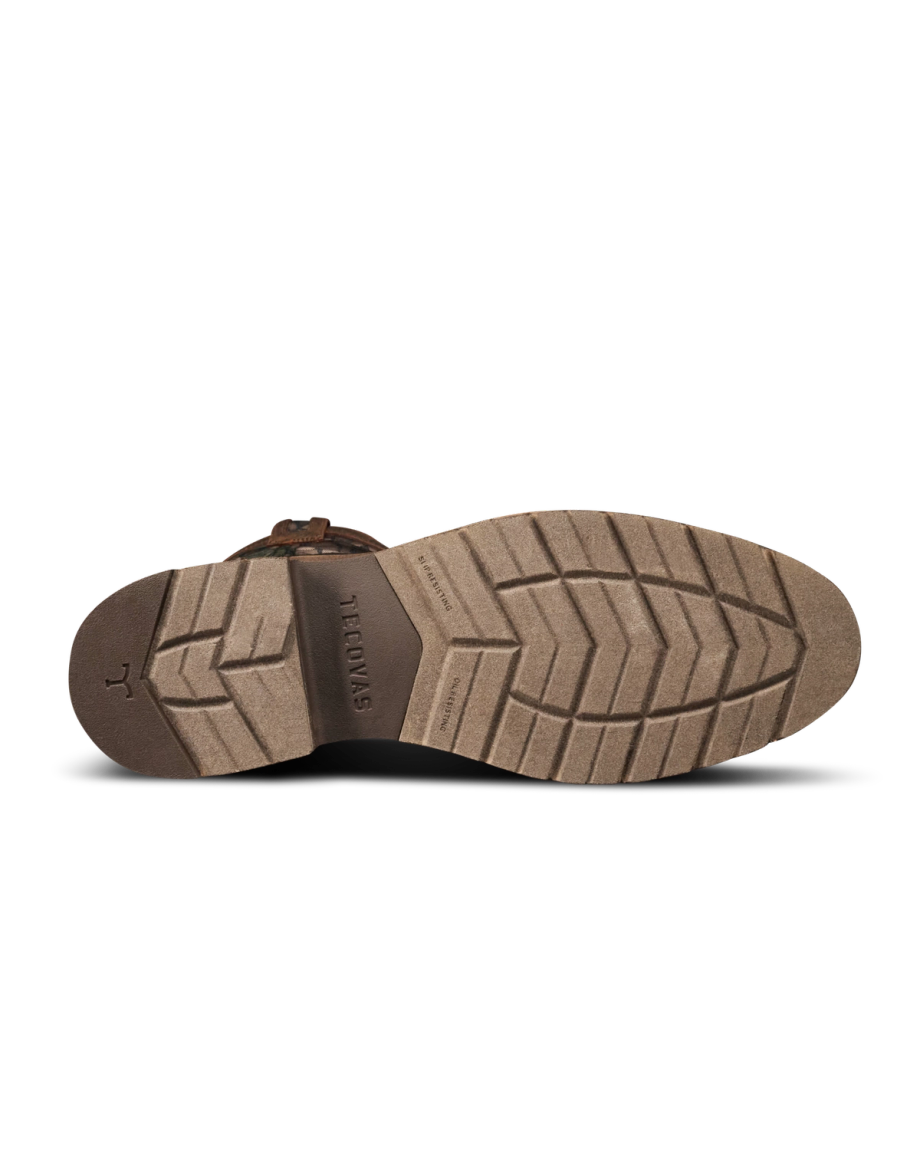 Sole view of Tecovas x Mossy Oak Rugged Roper - Full Foliage Cowhide on plain background