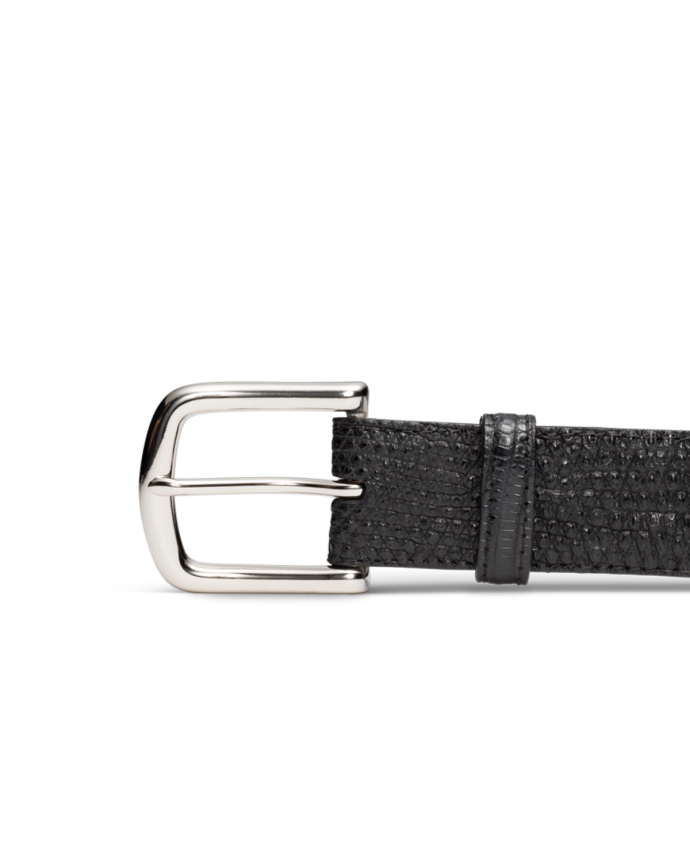 Front view of Men's Lizard Belt II - Midnight on plain background