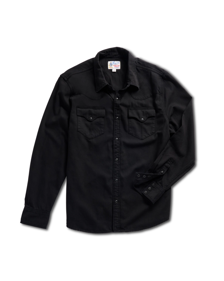 Closeup detail view of Men's Denim Long Sleeve Pearl Snap - Black