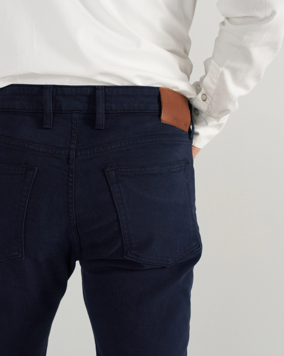 Closeup view of Men's Slim Straight Stretch Twill - Dark Navy