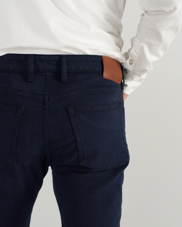 Closeup view of Men's Slim Straight Stretch Twill - Dark Navy